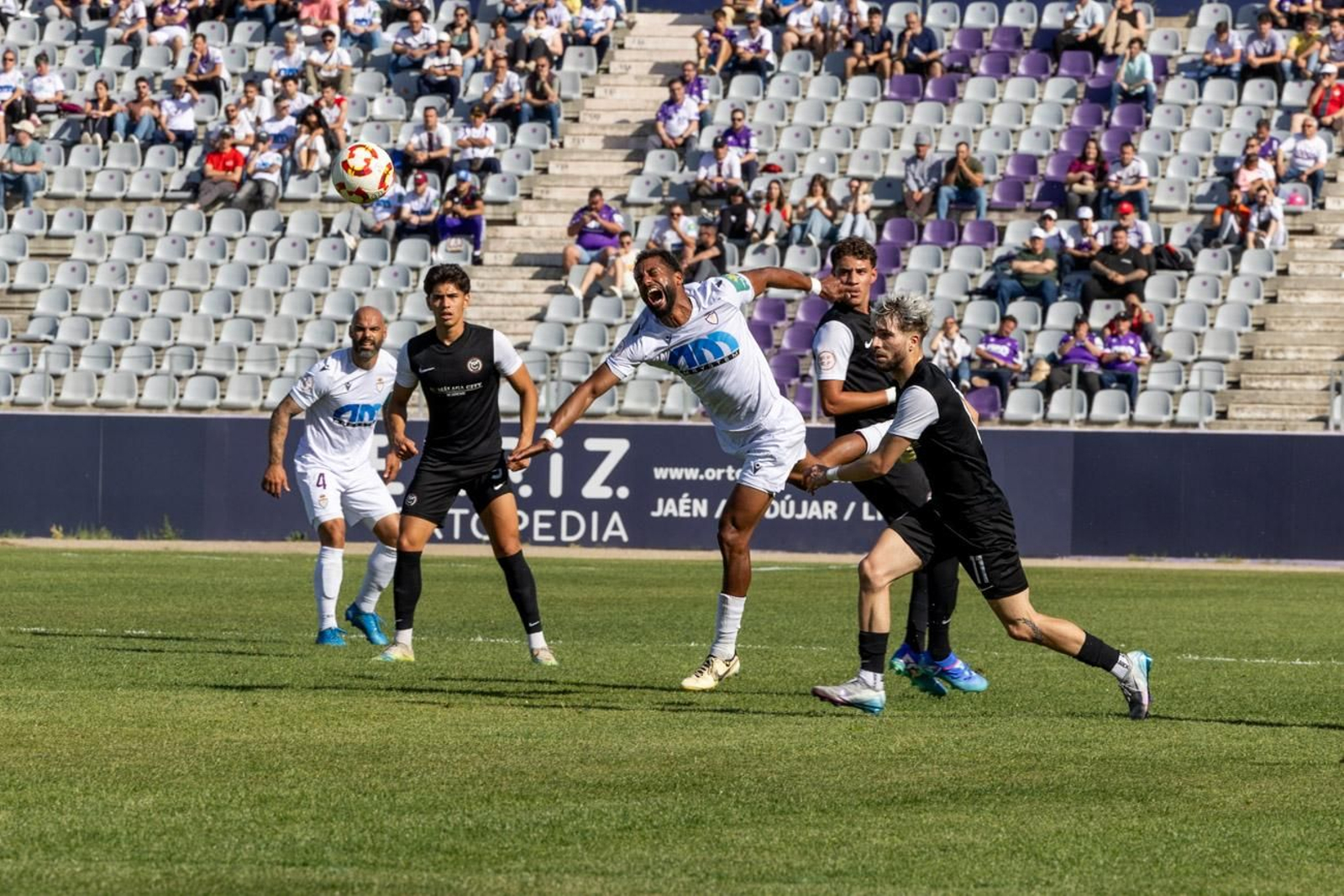 Las mejores imágenes del triunfo del Real Jaén ante el Málaga City