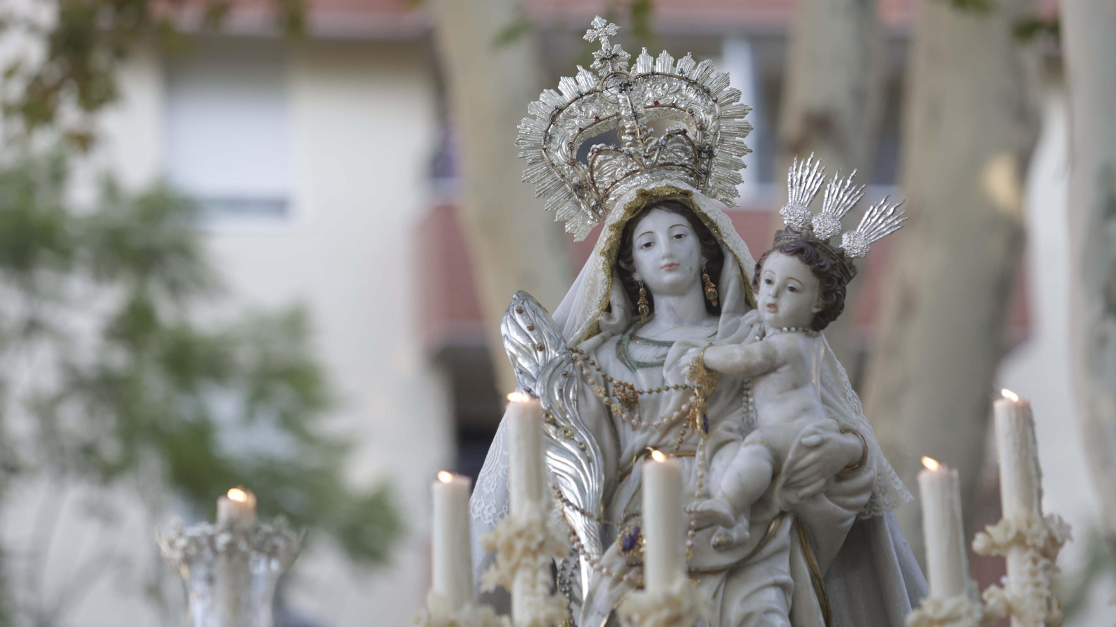 La Magna Mariana de Algeciras por el Parque María Cristina, en imágenes