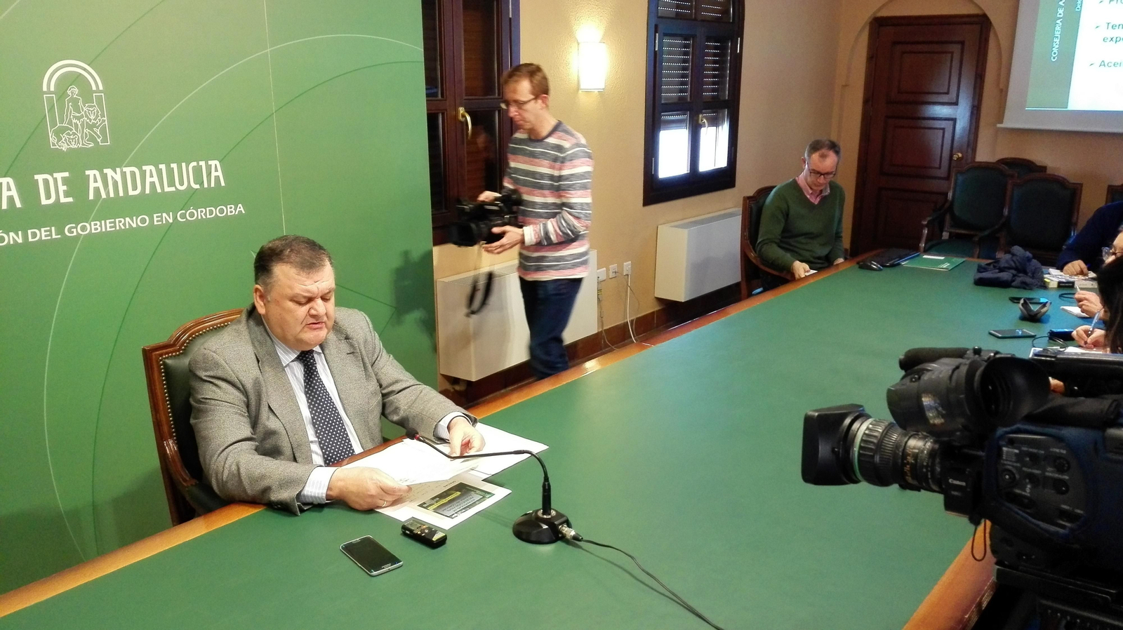 Francisco Zurera, durante la comparecencia de esta mañana.