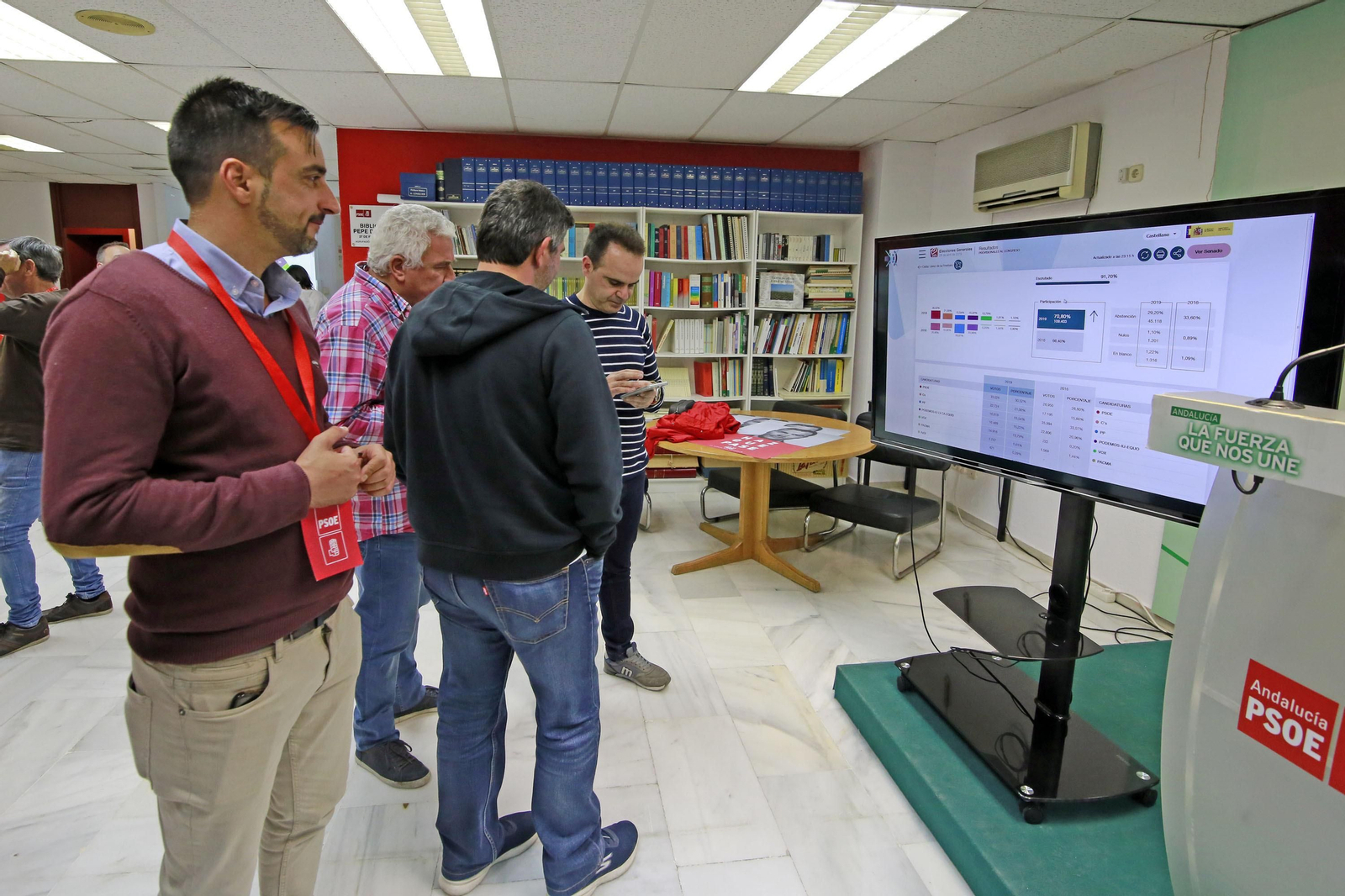 Imágenes de la noche Electoral en Jerez
