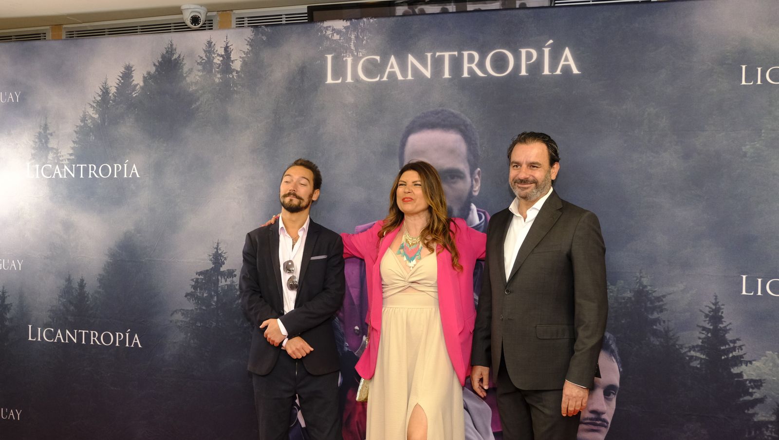 Imágenes del estreno en Almería de la película Licantropía