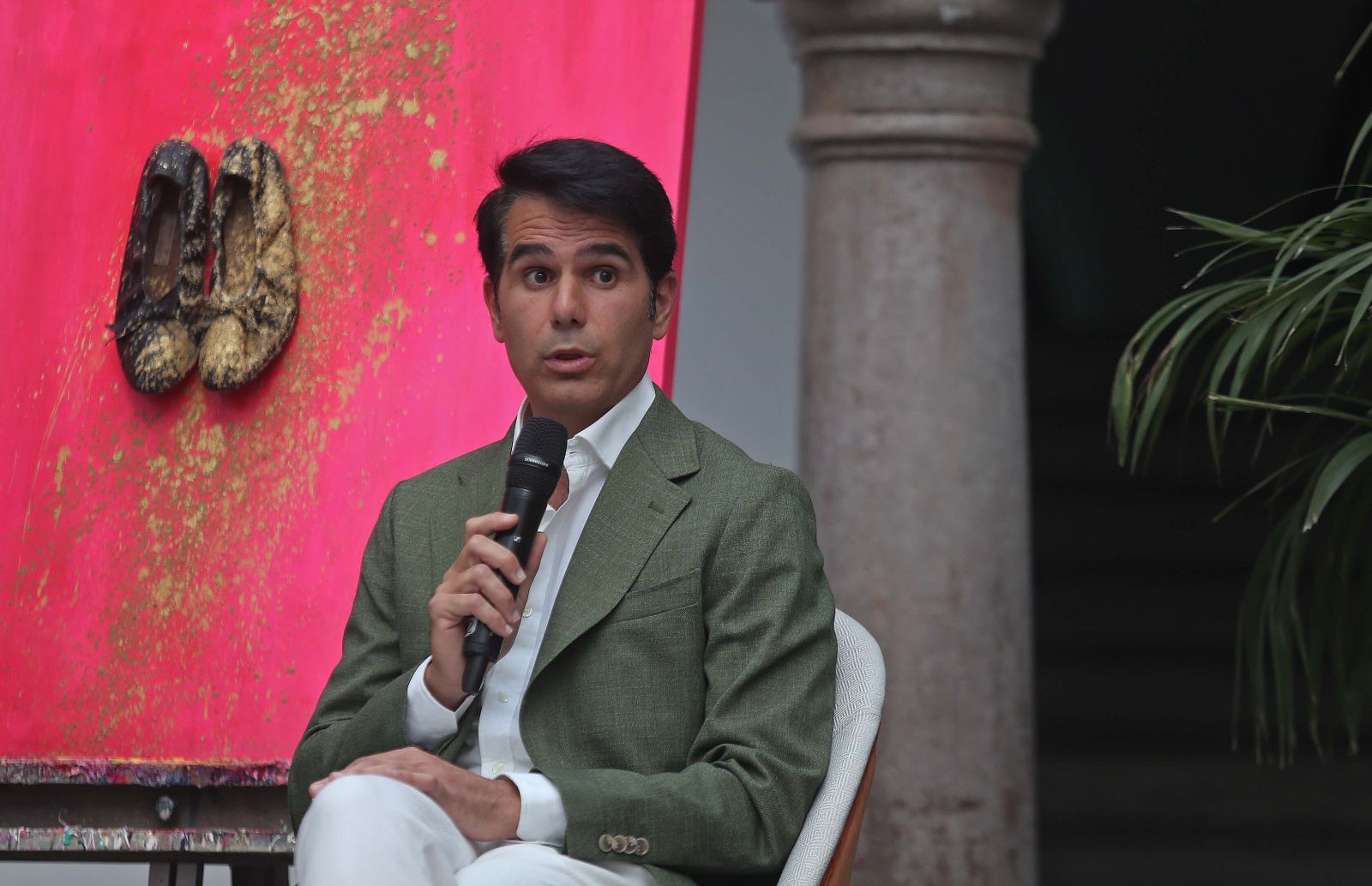 “Ser taurino es progre: veinte años de la alternativa de Vega”, en imágenes