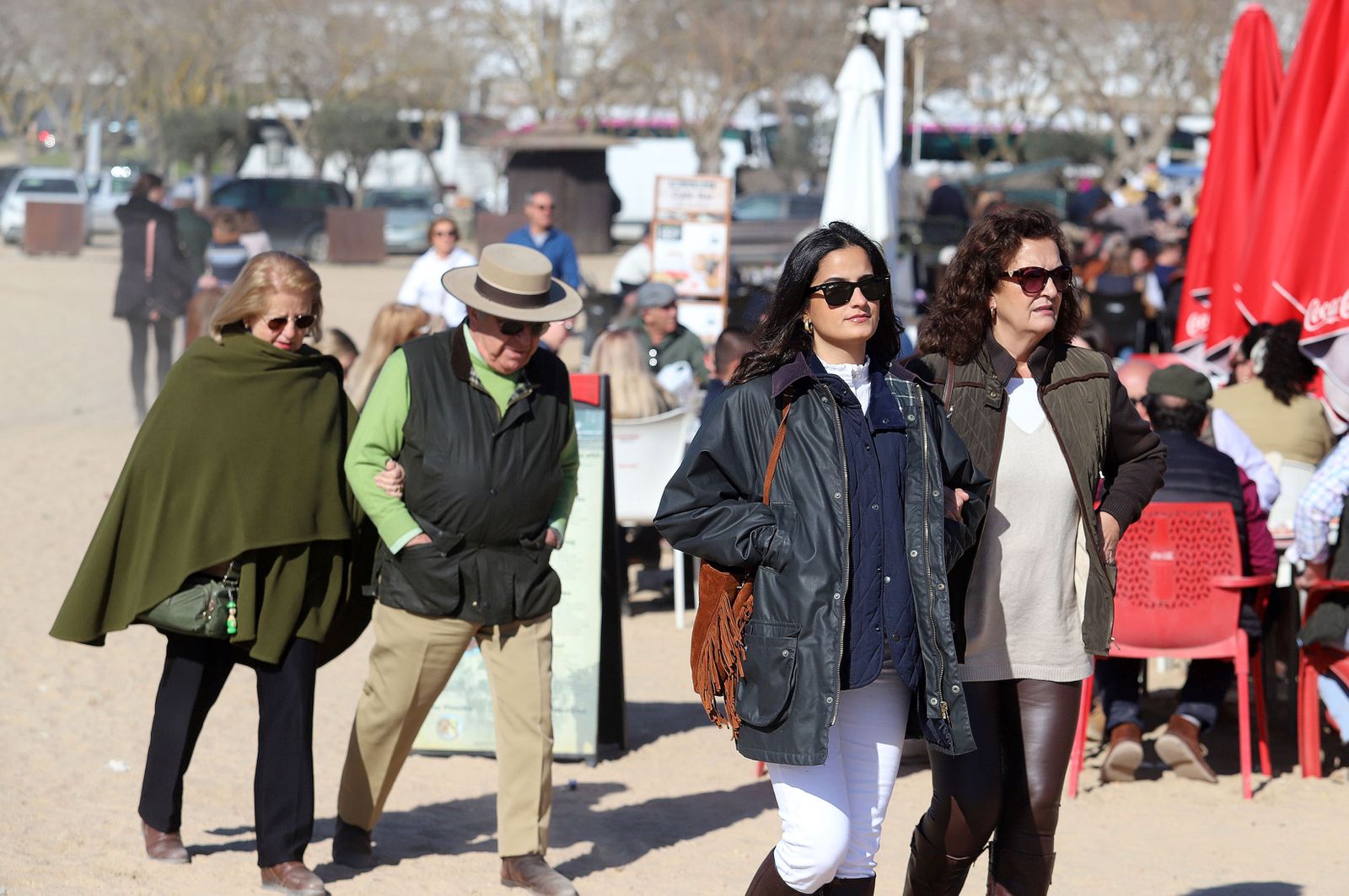 Imágenes del ambiente previo a la celebración de la Candelaria en El Rocío