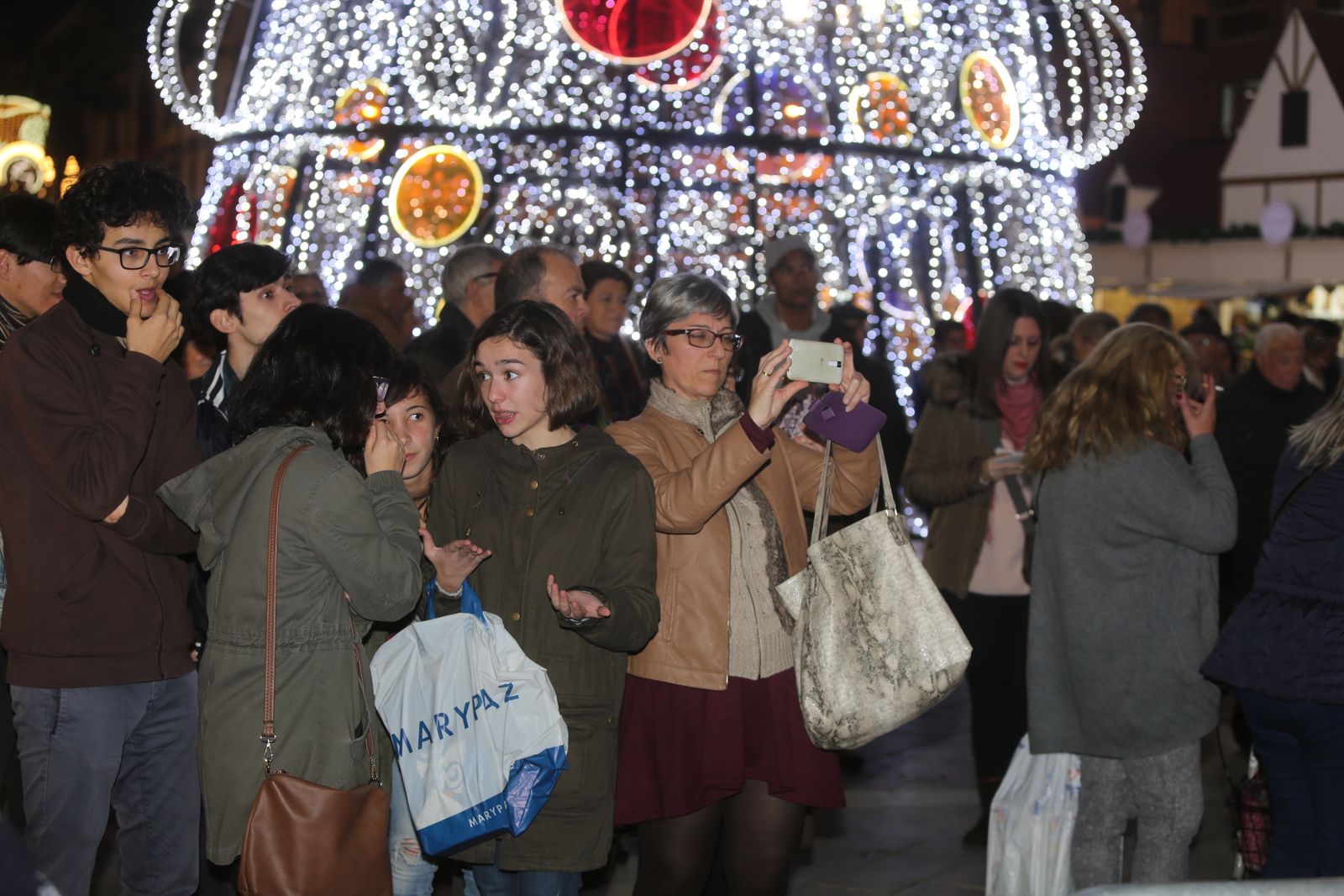 Imágenes del Coro Lazareto en la Plaza de las Monjas