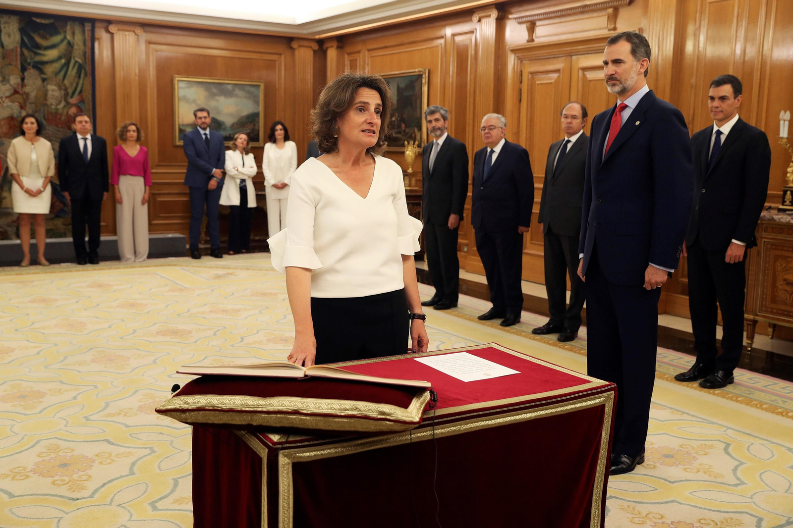 Las imágenes del acto de promesa de cargo de los ministros ante Felipe VI