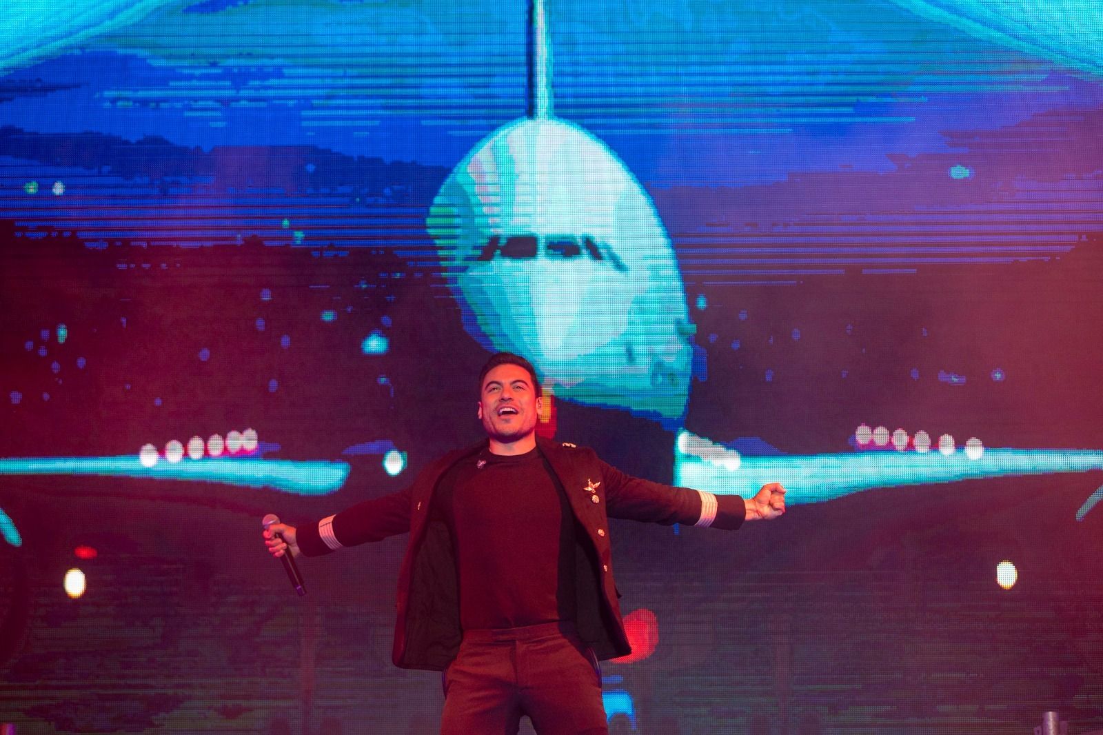 Búscate en las imágenes del concierto de Carlos Rivera en Concert Music Festival de Chiclana.