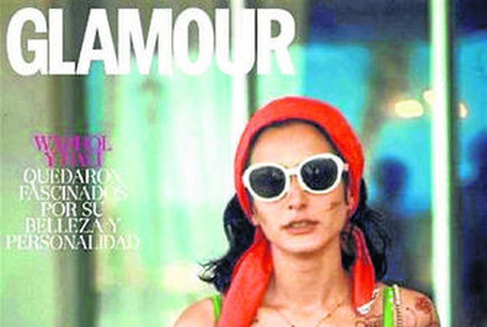 Abascal comenzó su trayectoria profesional en el año 1964 tras ser descubierta por el creador cordobés Elio Berhanyer.