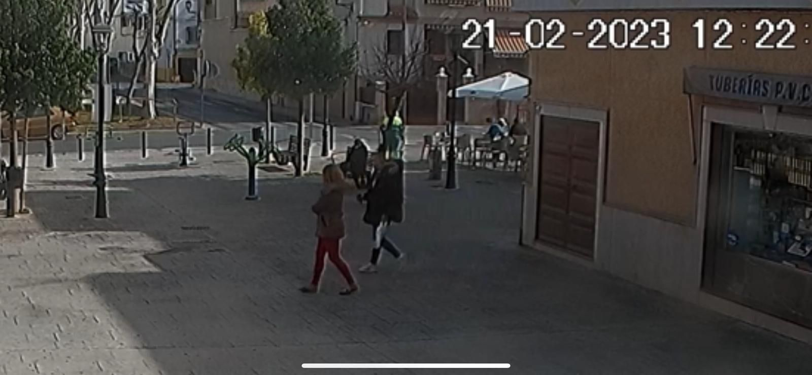 Imagen del investigado en su encuentro con Berta Linares el día del secuestro.