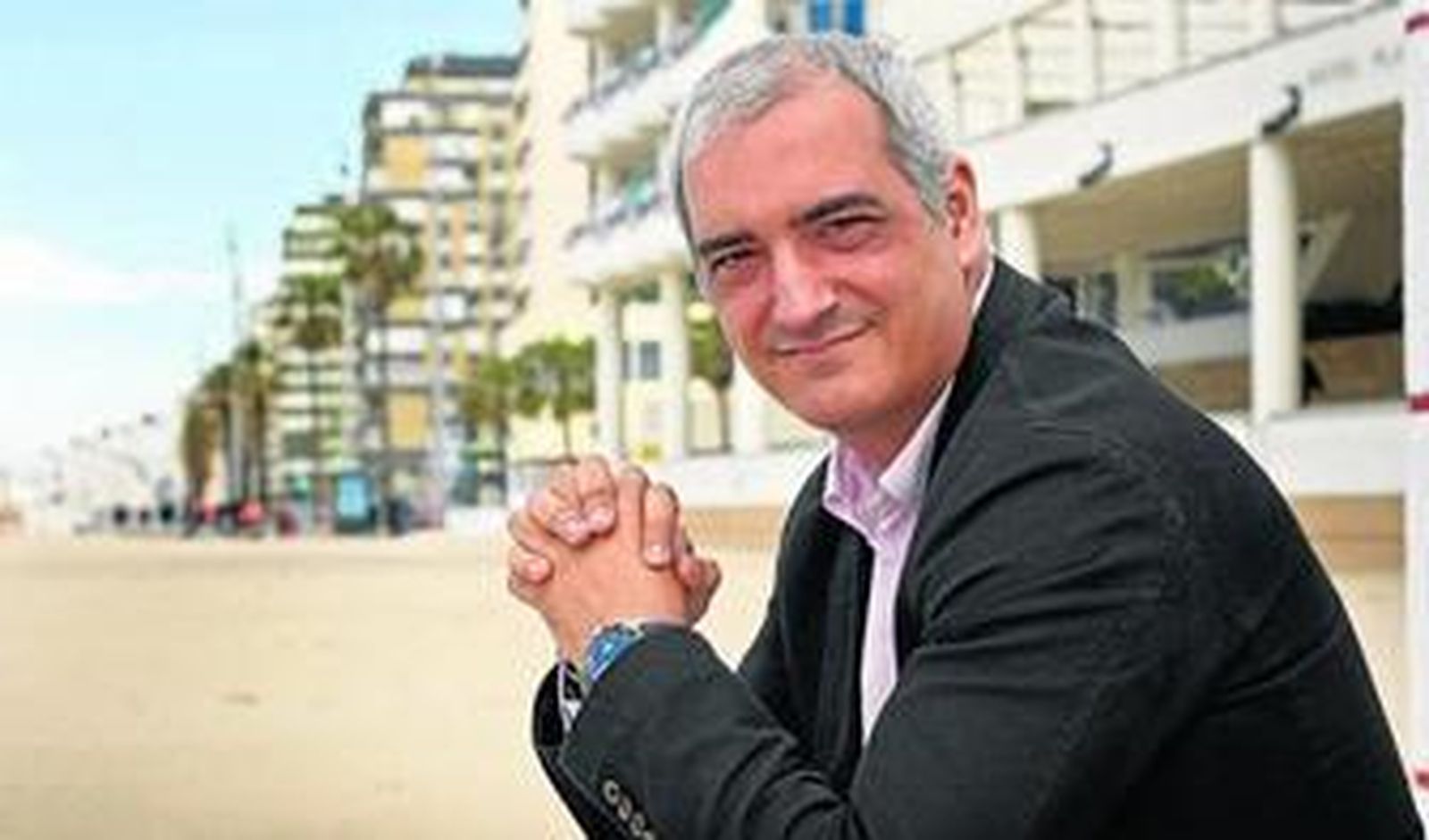 Antonio Jesús Ruiz Aguilar, fotografiado el pasado miércoles en el paseo marítimo de Cádiz.