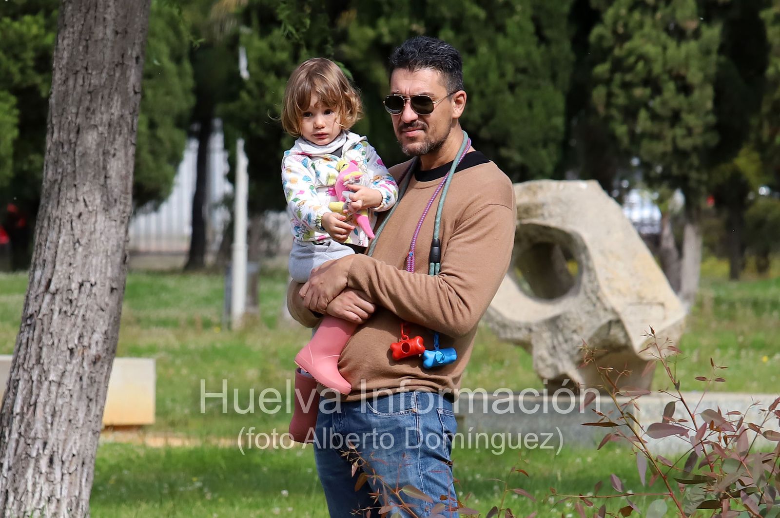 Imágenes del primer día de la salida de niños a la calle en el estado de alarma por coronavirus