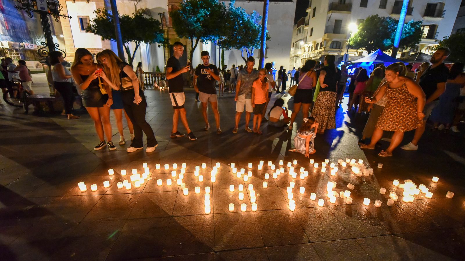La noche de las velas y Perseidas de Algeciras, en imágenes