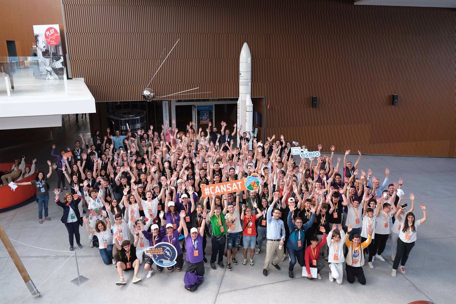 El Parque de las Ciencias acoge la 12 edición del desafío CanSat promovido por la Agencia Espacial Europea