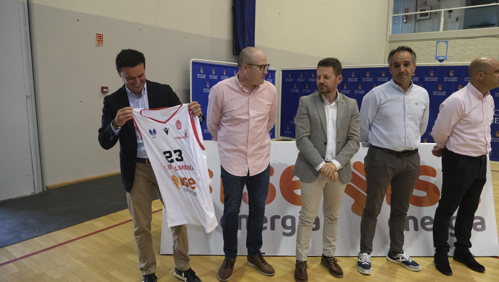 Imágenes del ascenso del ISE Costa de Almería a la Liga Femenina Challenge de Baloncesto