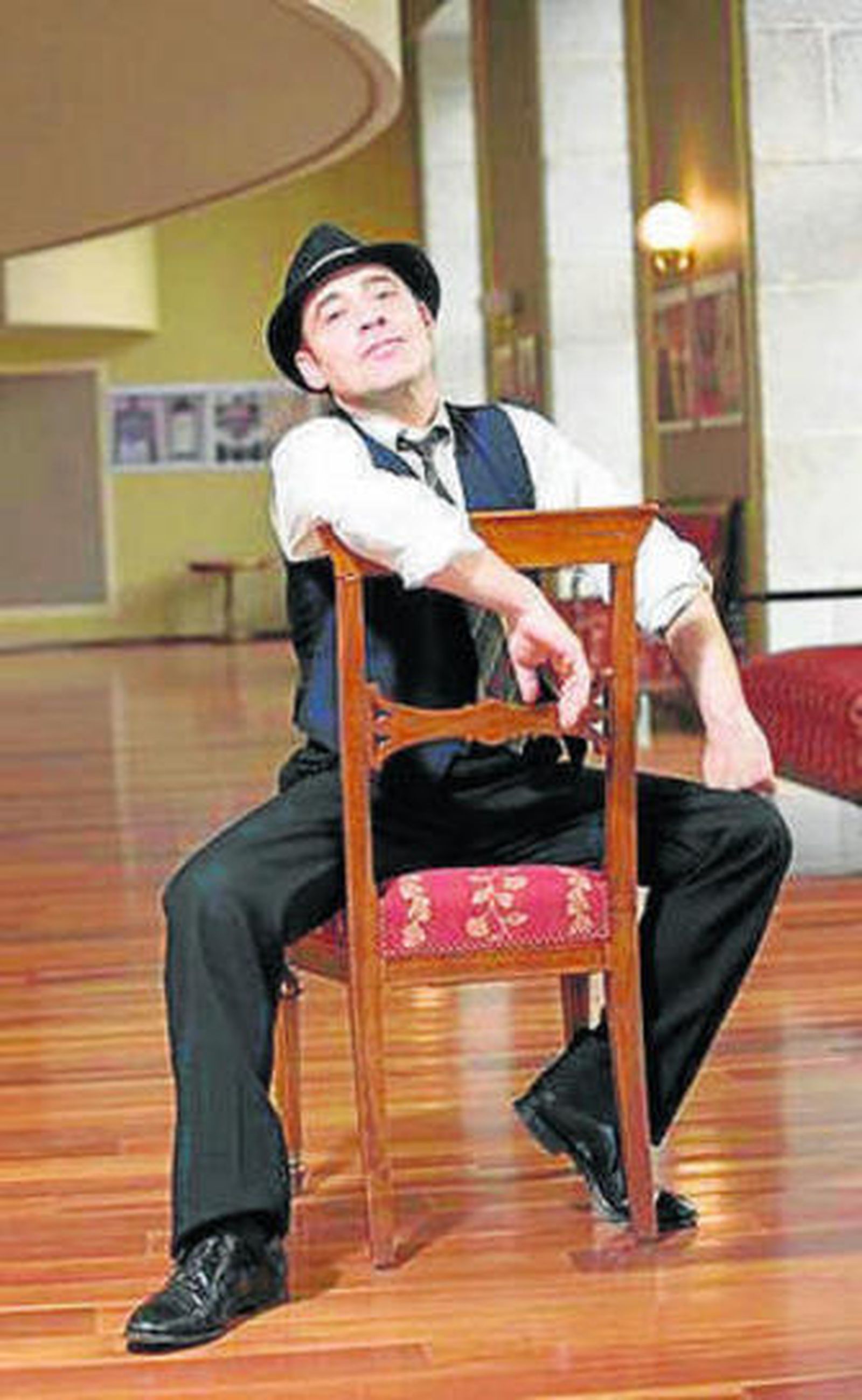 El artista, Toni Zenet