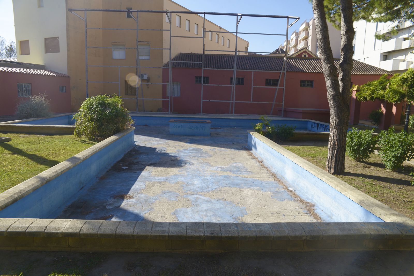 Fotos de los jardines Saccone en La Línea