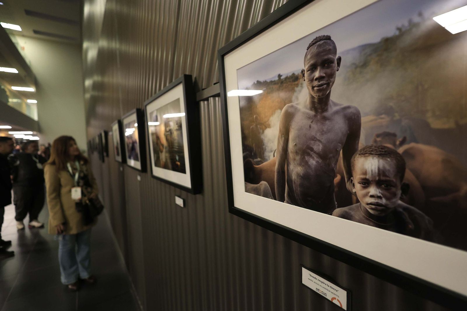 Fotos de las exposiciones "Testimonio de guerra" y "I Concurso Internacional de Fotografía Iulia Traducta" en el Congreso Andaluz de Fotografía en Algeciras
