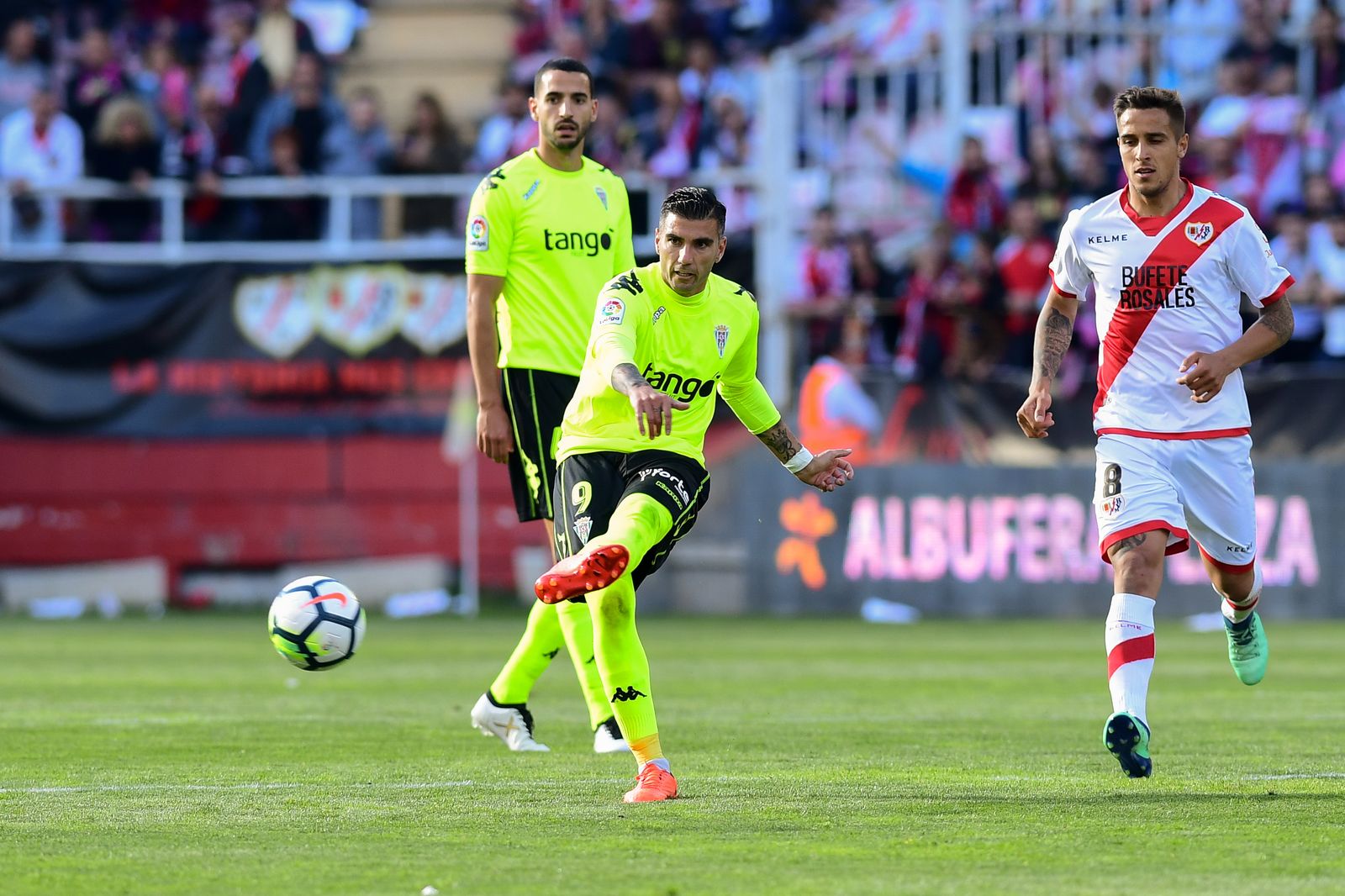 Las imágenes de la victoria del Córdoba ante el Rayo (1-2)