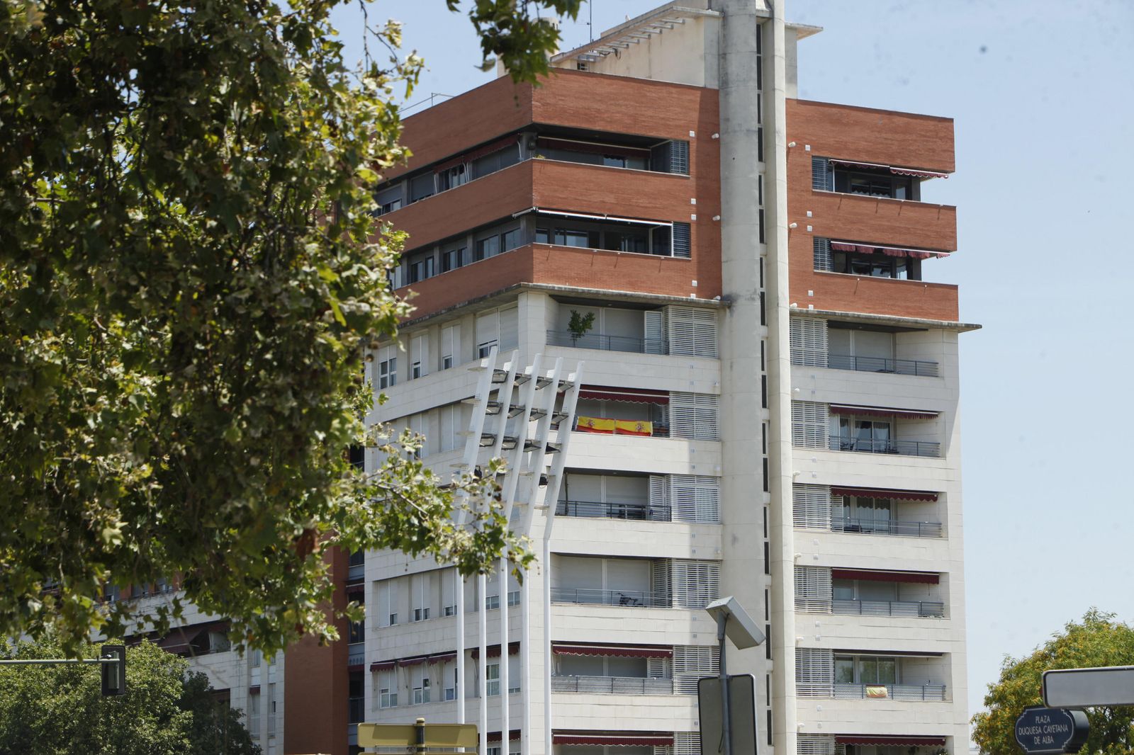 Bloque de pisos familiares en Torneo
