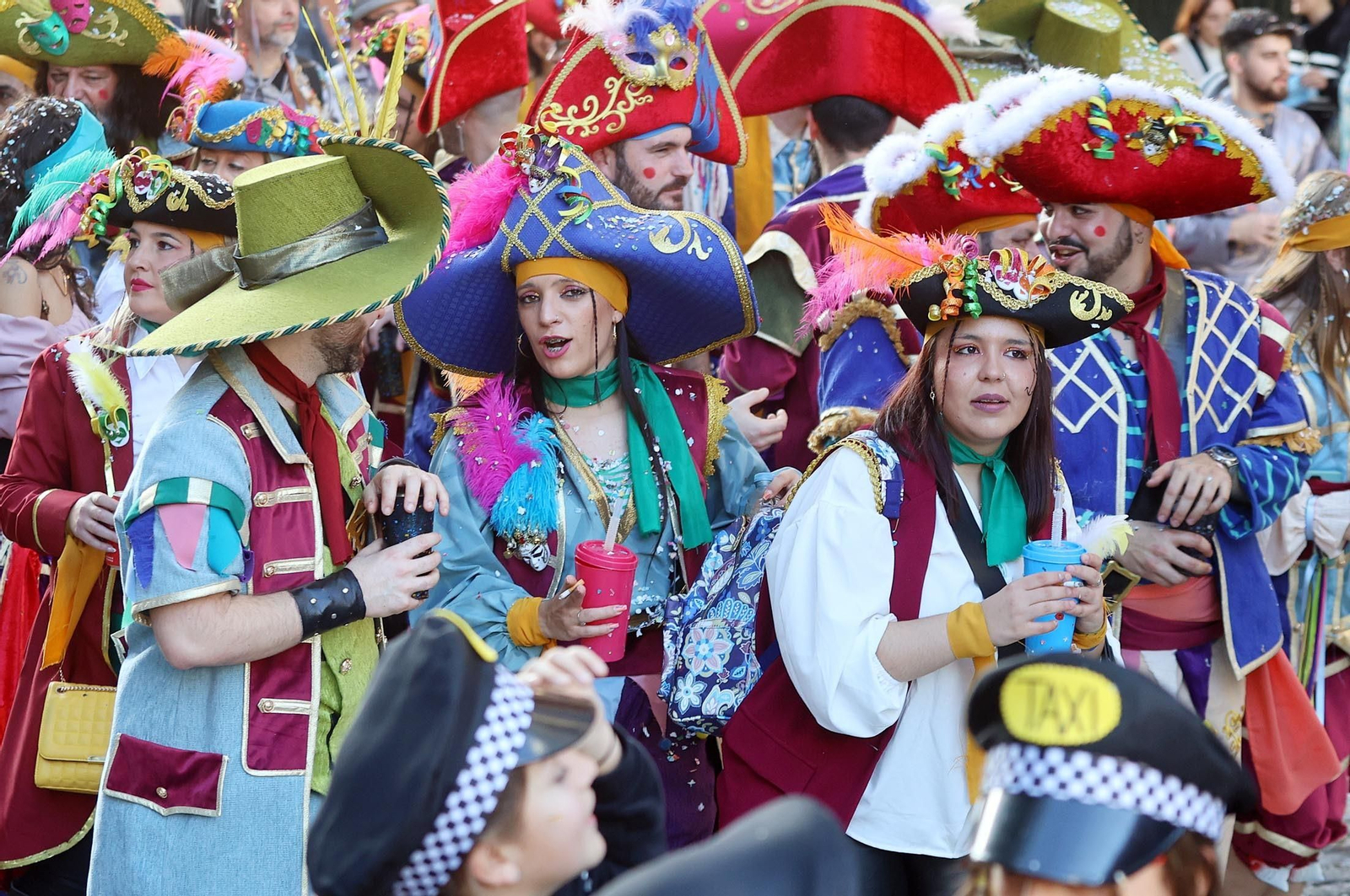 Imágenes de la cabalgata del Carnaval Colombino 2024