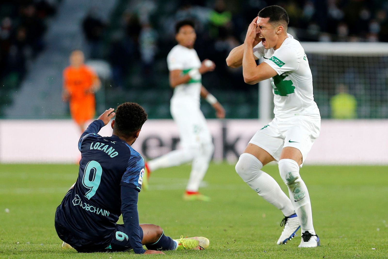 Las imágenes del Elche - Cádiz