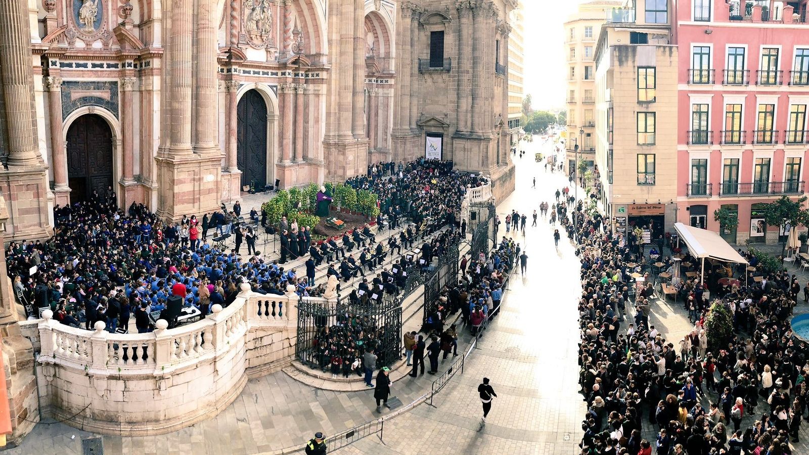 Celebración del certamen ‘Málaga canta ante la Cuna’, en la Catedral.