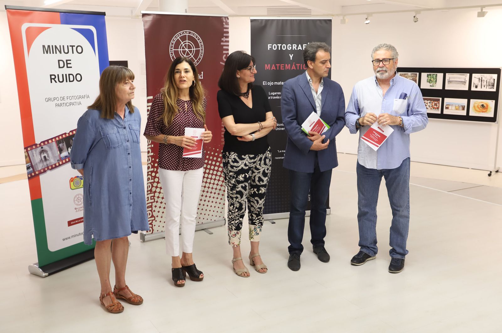 Inauguración de la exposición de alumnos del Aula de la Experiencia.