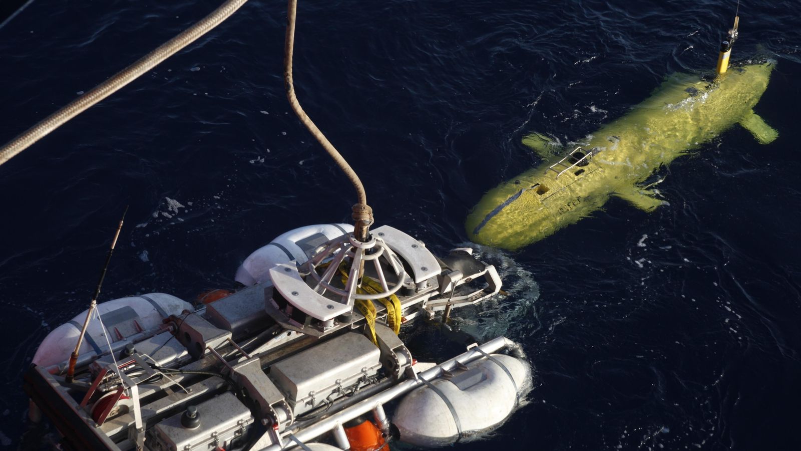 Vehículo Submarino Autónomo (AUV) IdefX (IFREMER, Francia). Uno de los aparatos empleados para obtener el relieve tridimensional de la falla.
