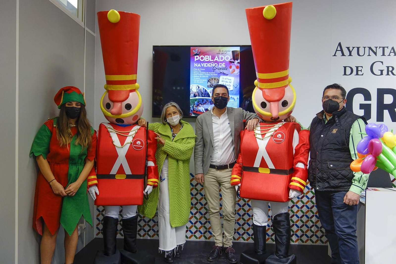 Granada amplía a los barrios su campaña de apoyo al comercio en Navidad