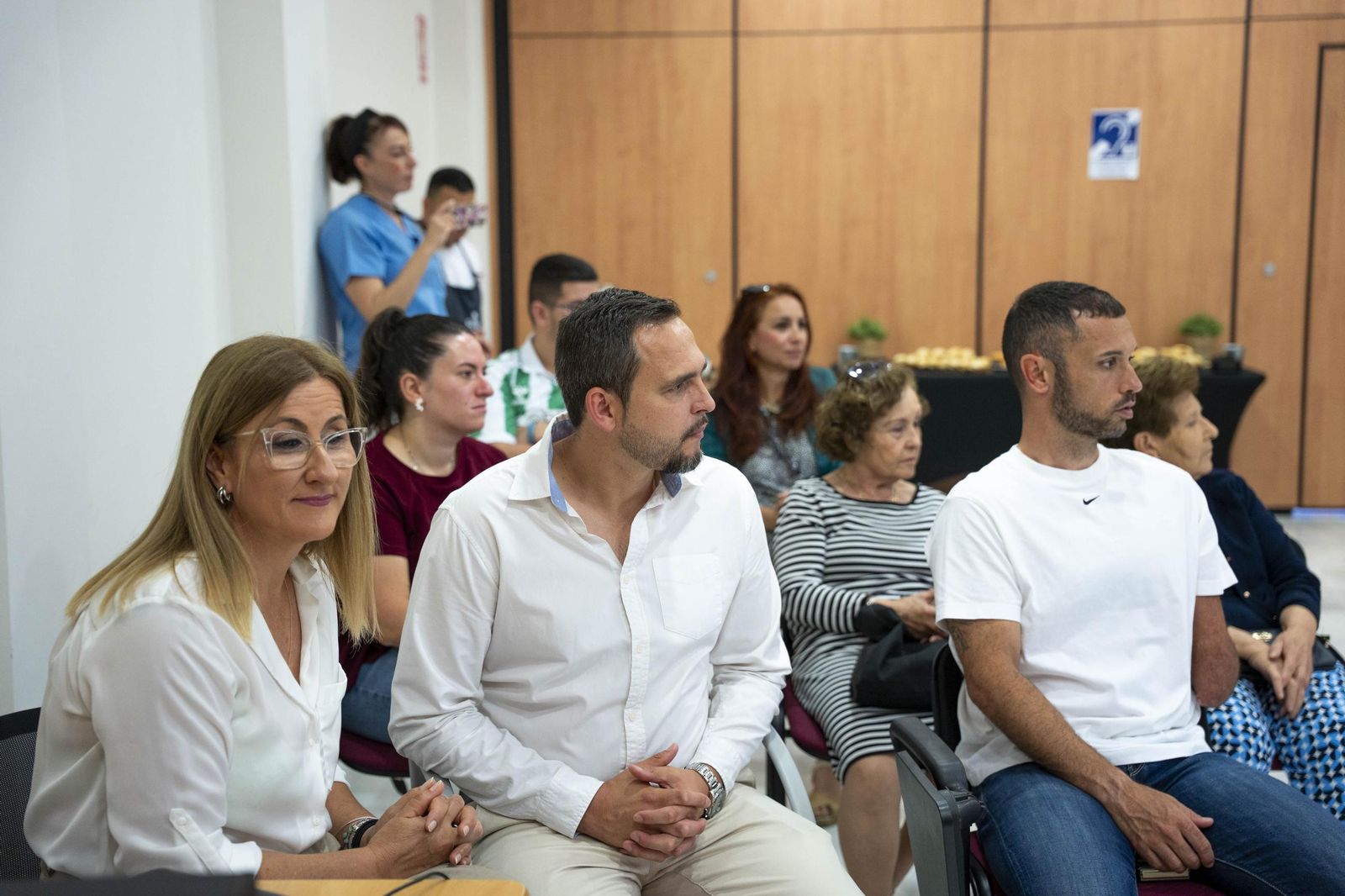 Las imágenes del acto de iniciación del Camino de Santiago de FAAM en Almería