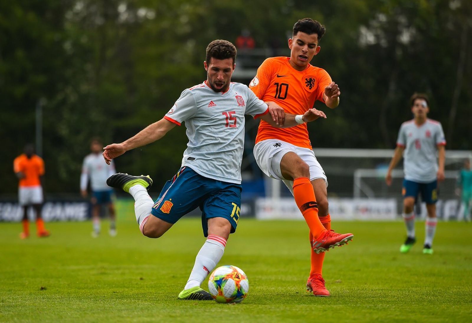 Un lance del partido entre España y Holanda.