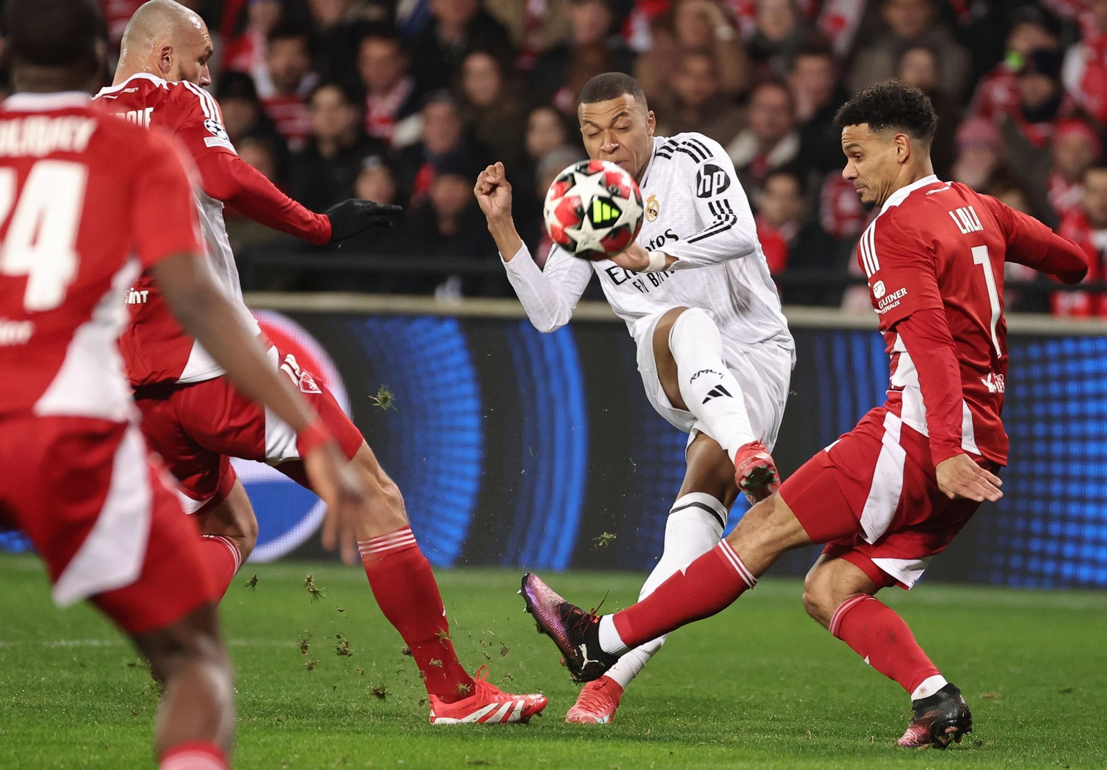 Las fotos del Brest - Real Madrid