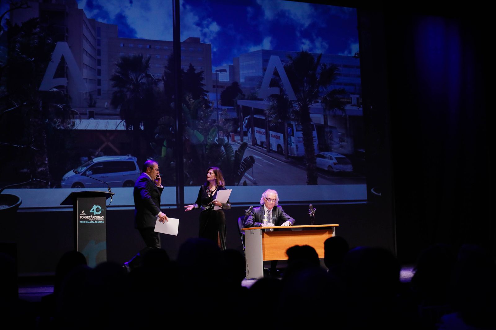 Imágenes de la Gala por el 40 Aniversario del Hospital Universitario Torrecárdenas