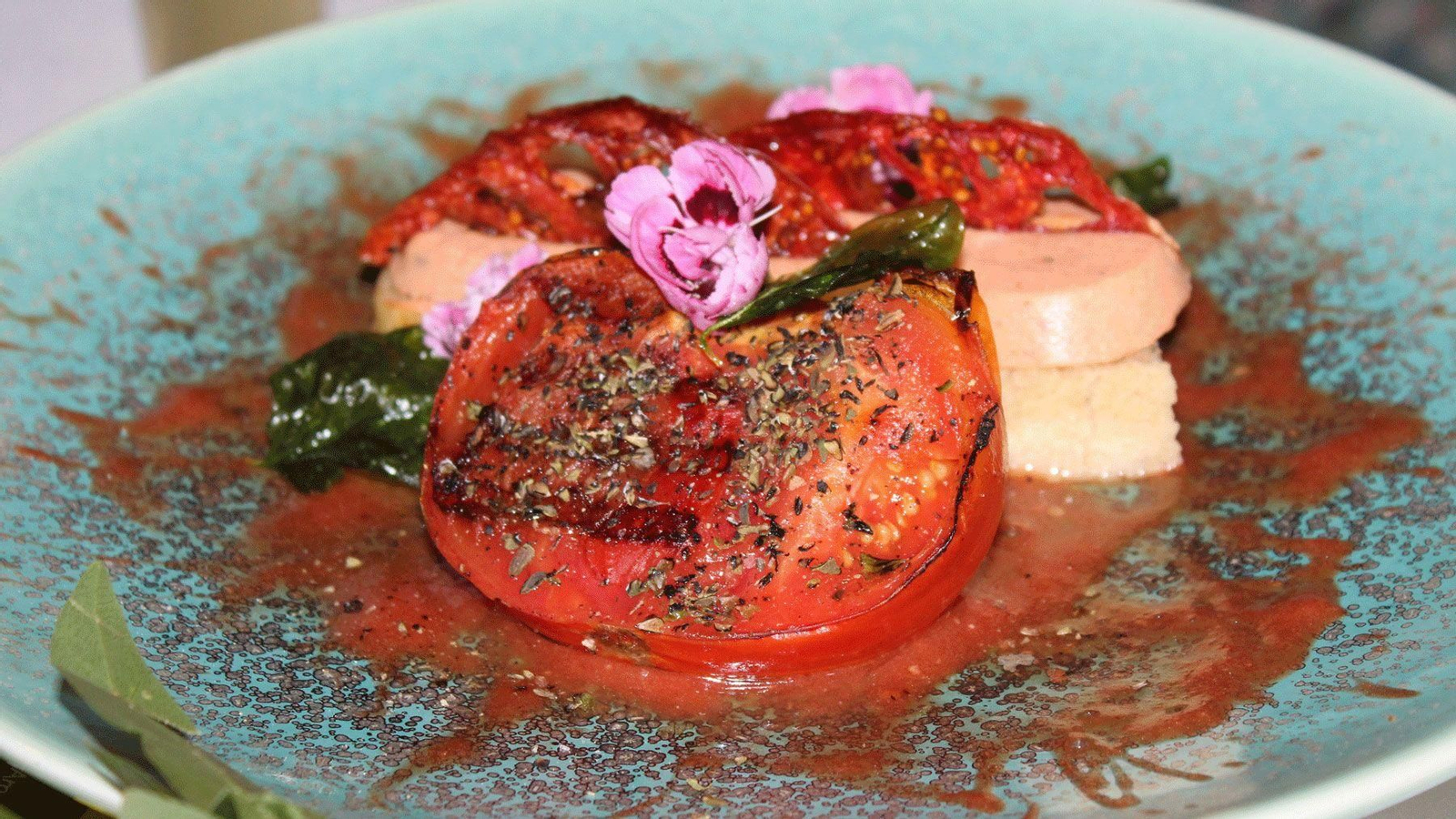 Tomate Huevo Toro en una de las propuestas culinarias de la ruta gastronómica.