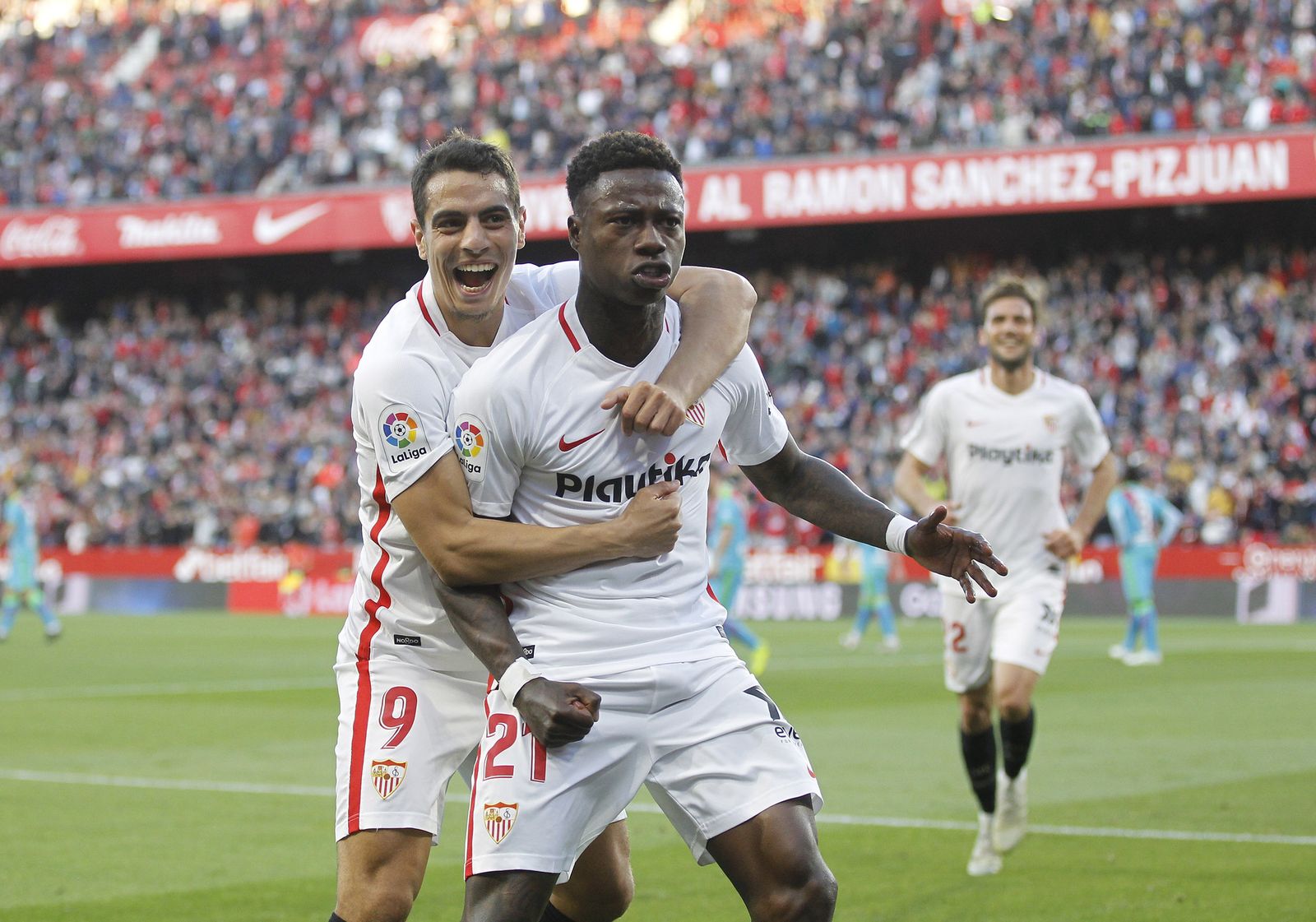 Todas las fotos del Sevilla-Rayo Vallecano