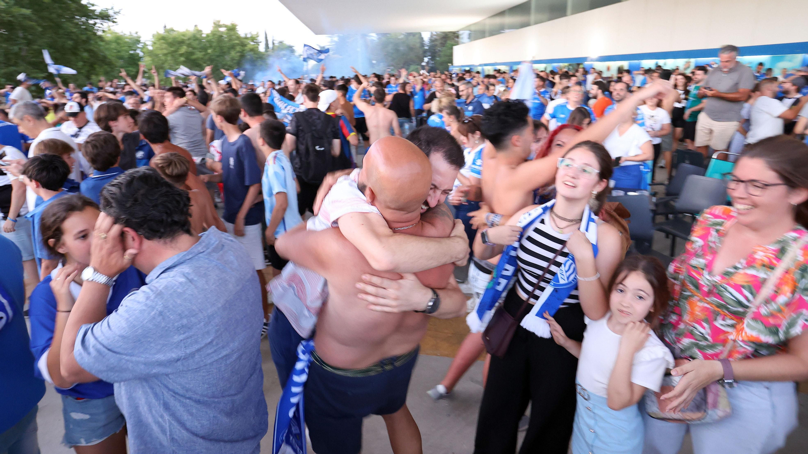Celebración de los aficionados del Xerez DFC por el ascenso
