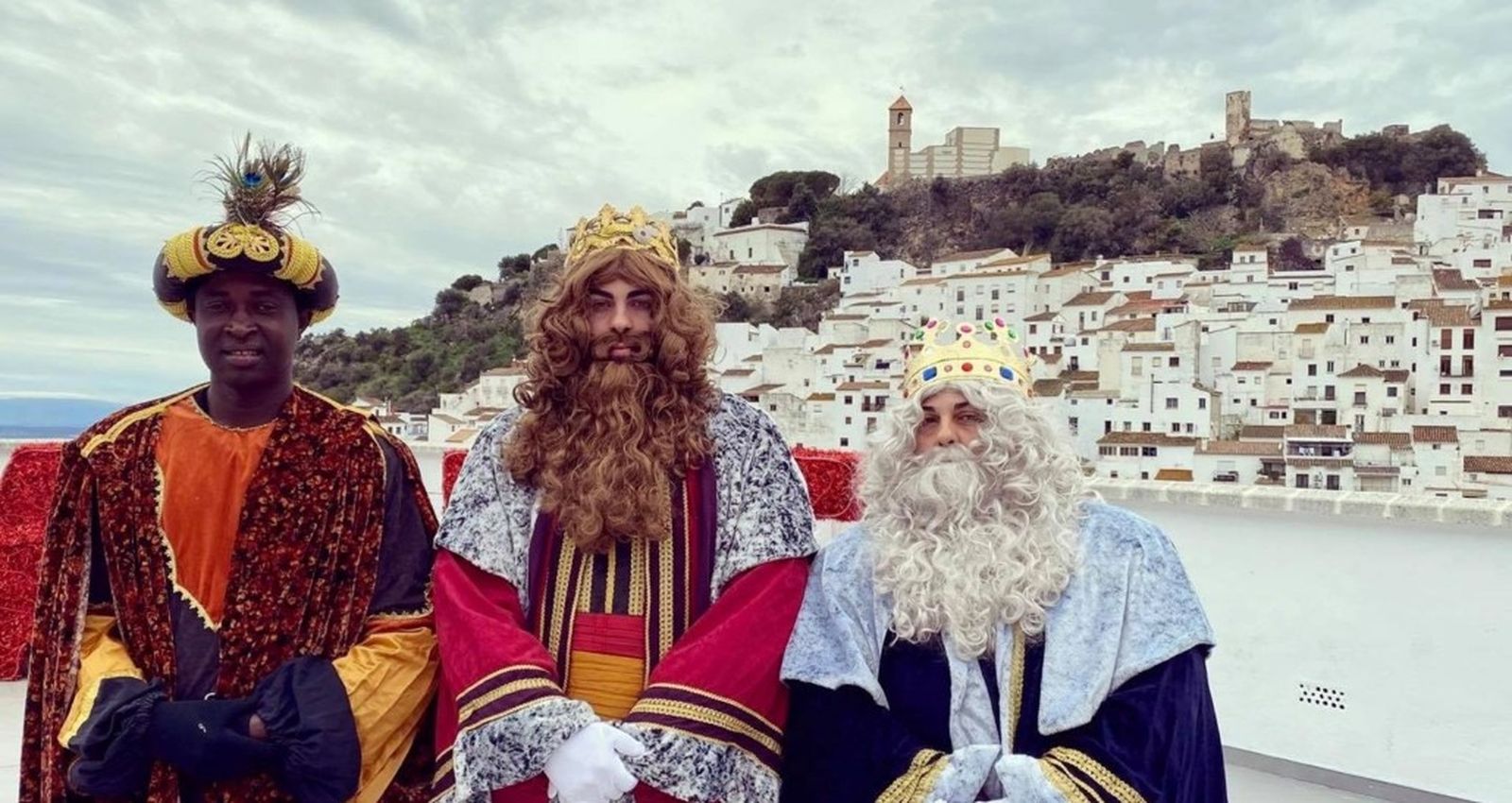 Los Reyes Magos visitando Casares en una imagen de archivo.