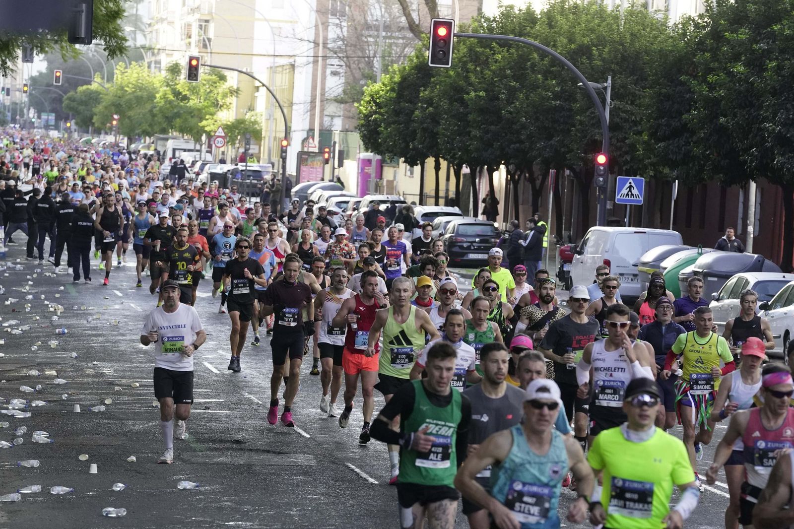 el Zurich Maratón de Sevilla 2026 por Lopez de Gomara, galería 1