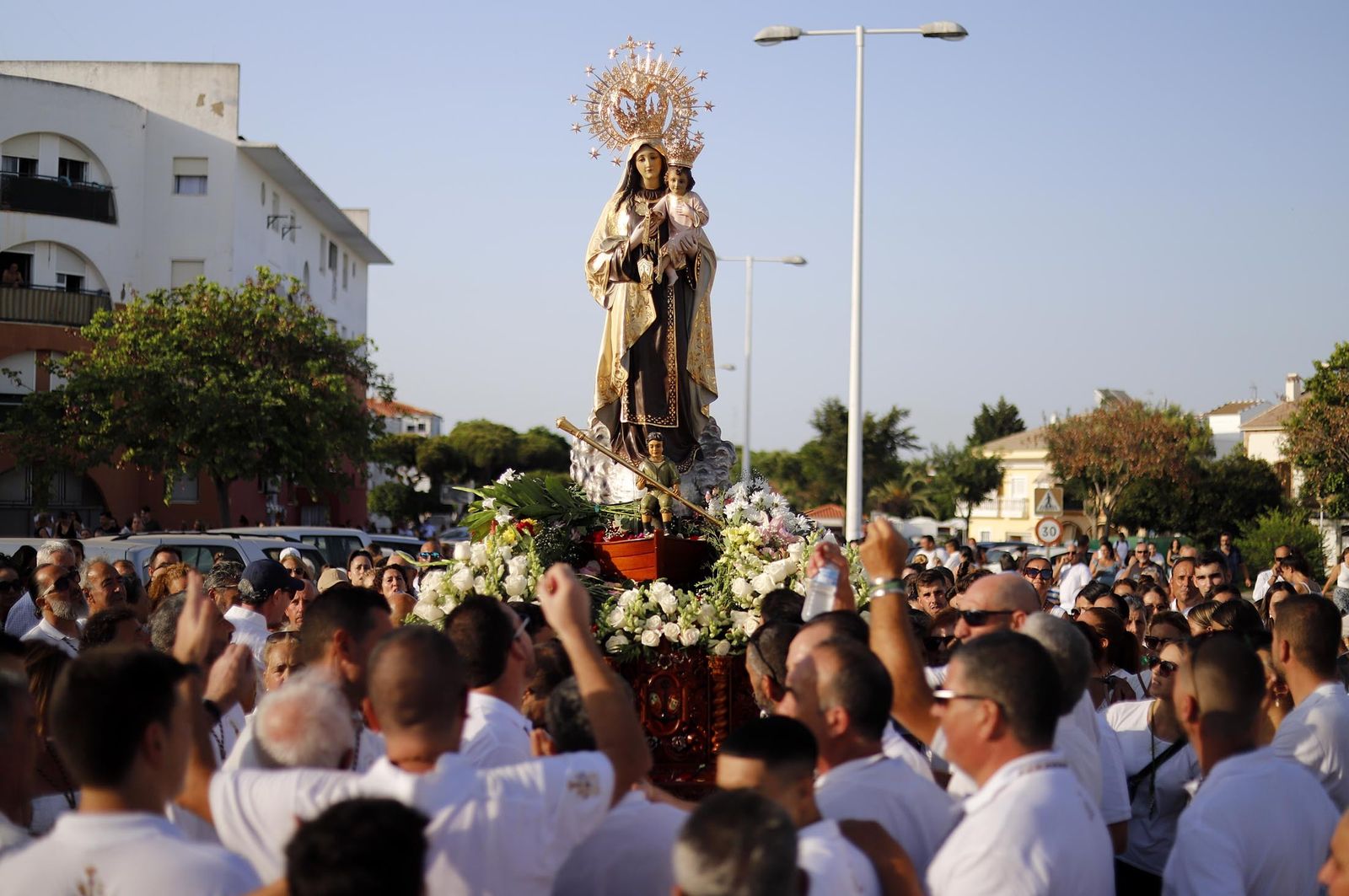 Imágenes de la procesión de la Virgen del Carmen en Punta Umbría