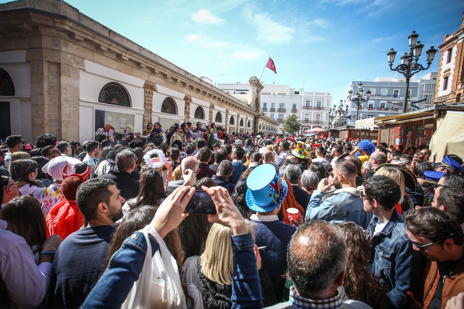 Batalla de coplas en el centro histórico
