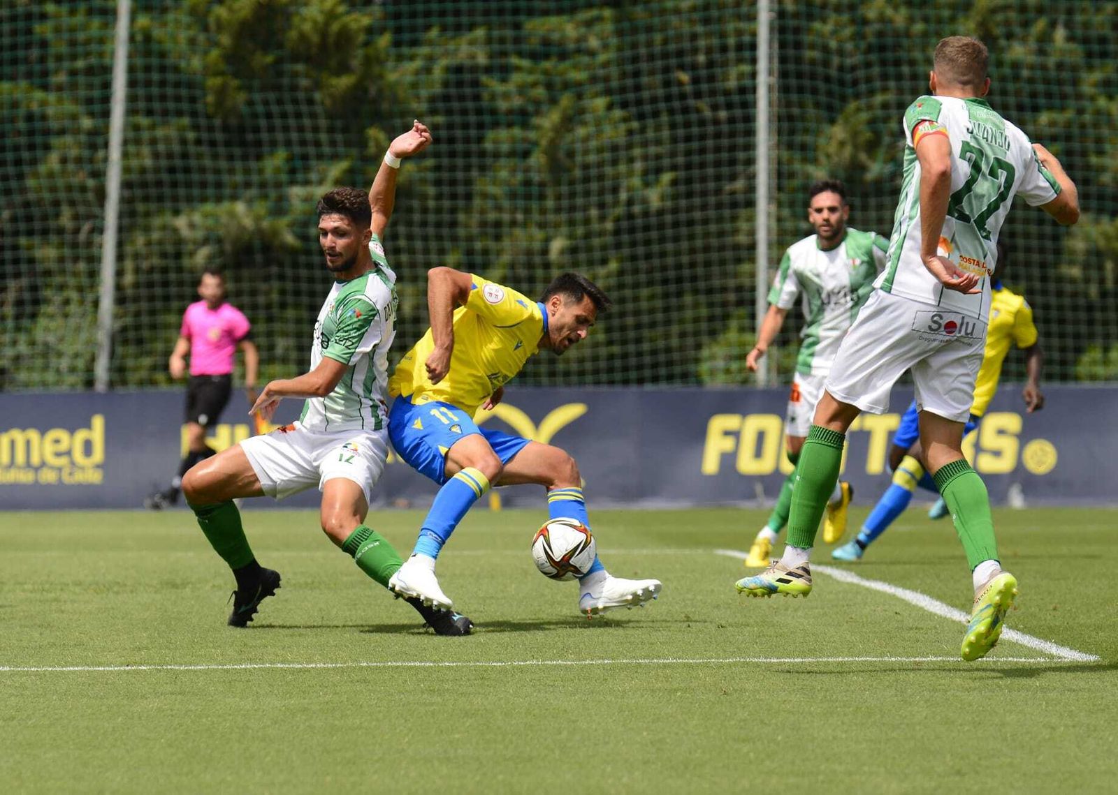 Una imagen del Cádiz B - Antequera CF.