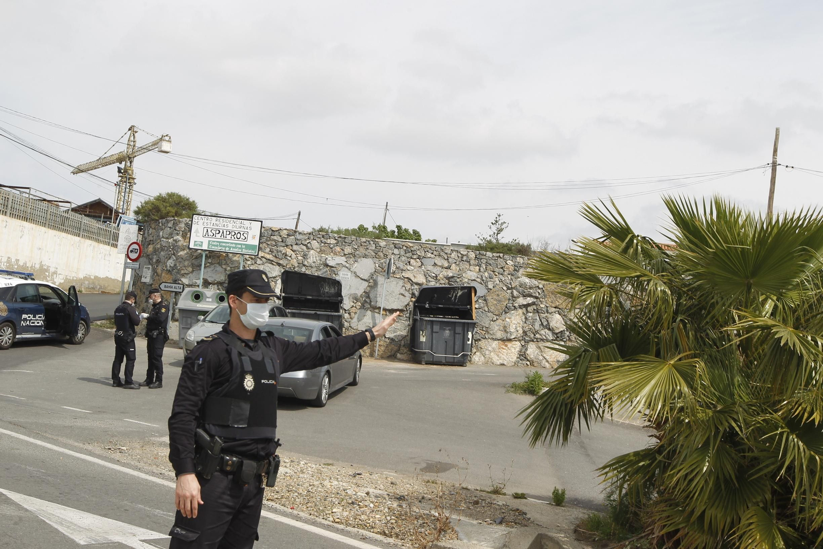 Fotogalería actuación INFOCA y UME por el coronavirus en Almería. Covid-19