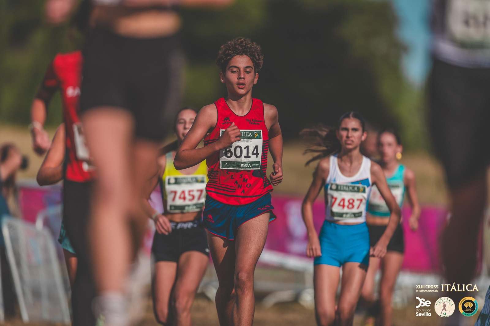 Búscate en las fotos del Cross de Itálica 2025 | 6