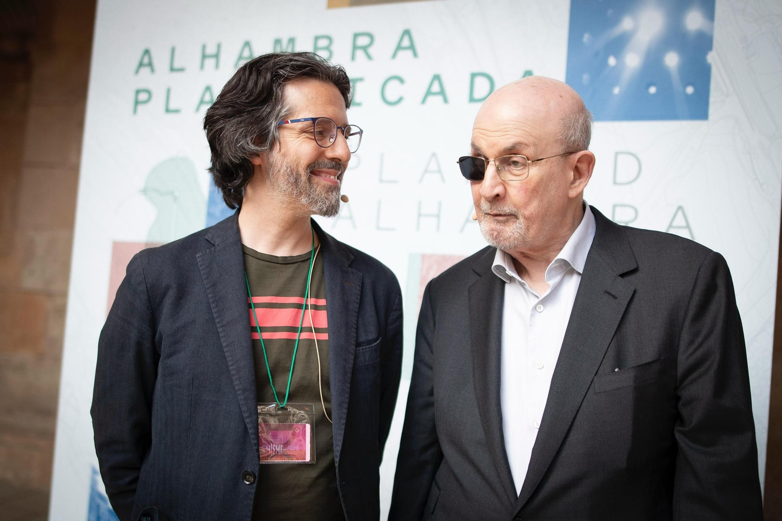Salman Rushdie inaugura cultur_ALH en el Palacio de Carlos V de Granada: las imágenes