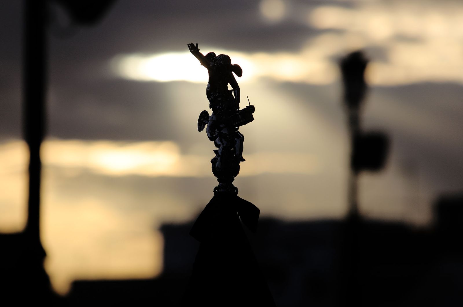 Las mejores imágenes del Martes Santo en Huelva