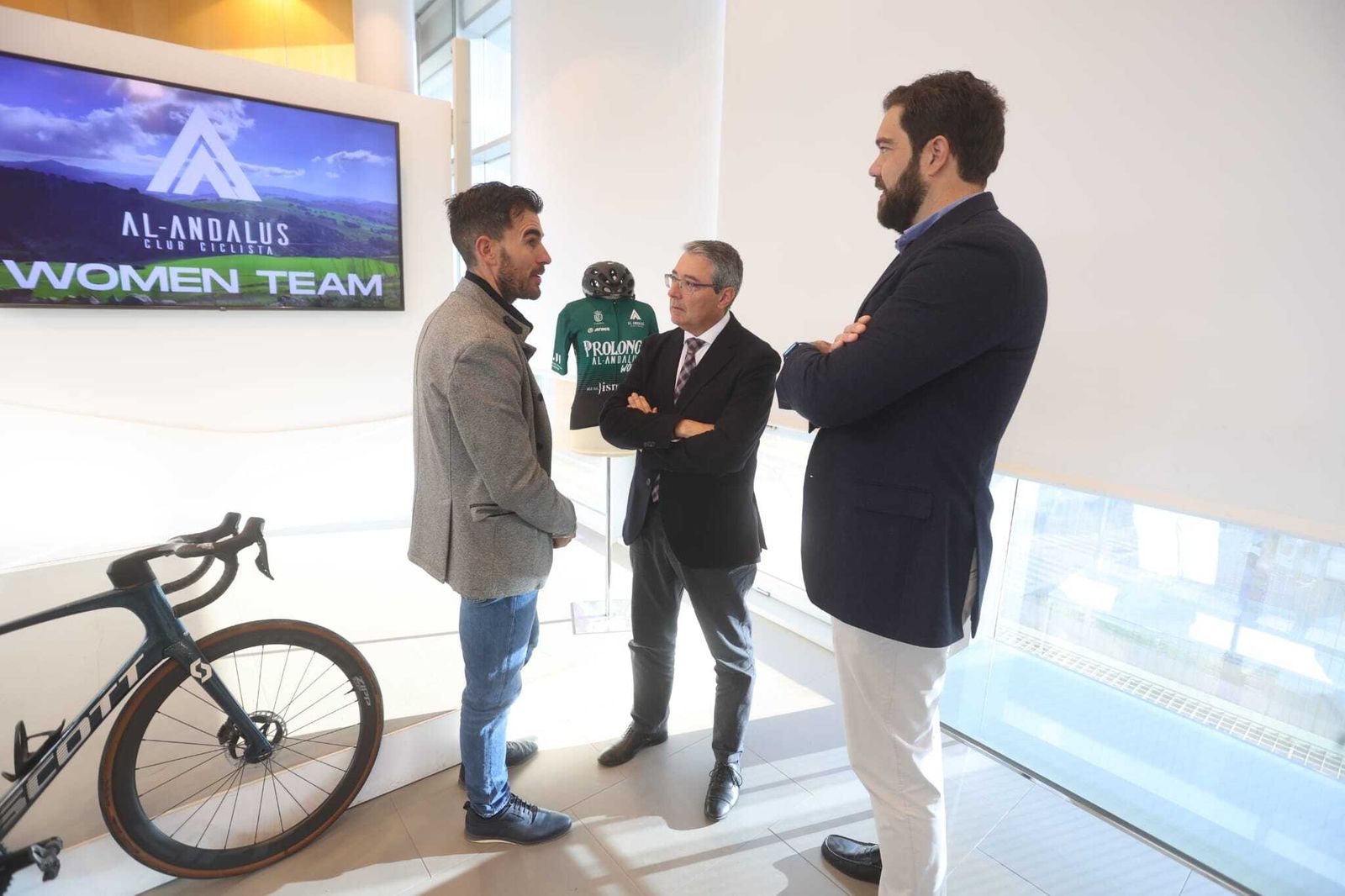 Las fotos del Prolongo Al-Andalus Woman