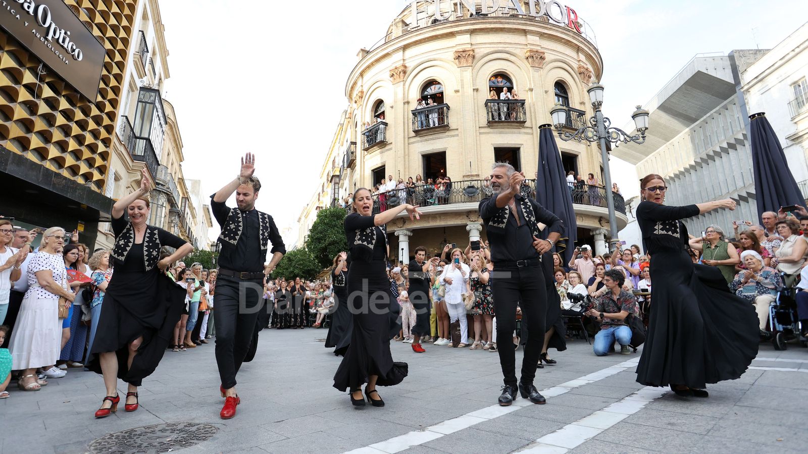 Flashmob de la academia de baile de Fani Muñoz en Jerez