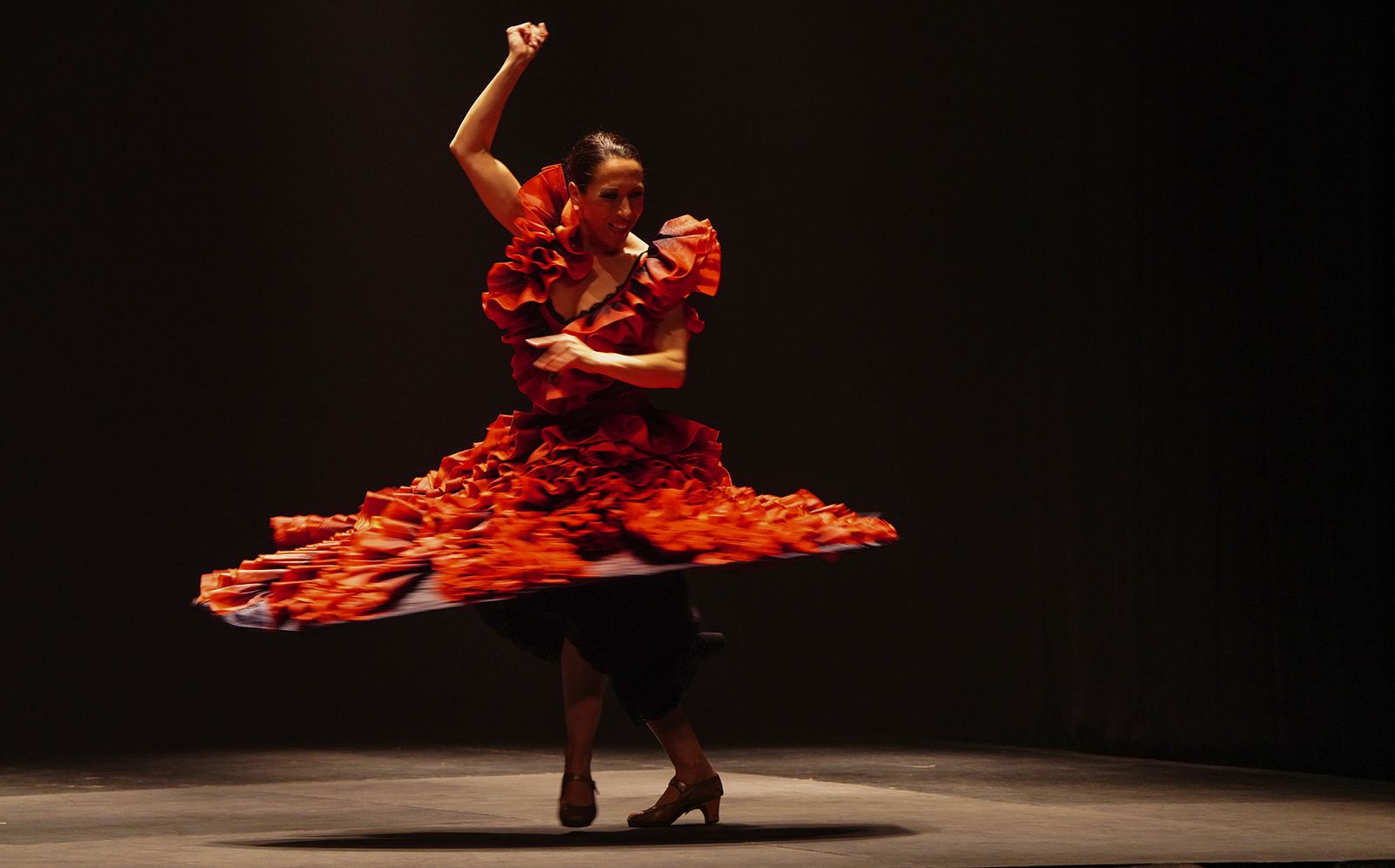 Ana Morales presenta 'En la cuerda floja' en Villamarta
