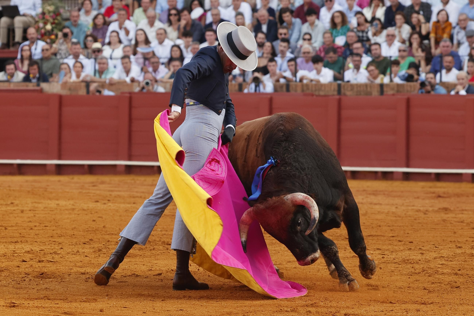 Las imágenes del festival taurino en la Maestranza