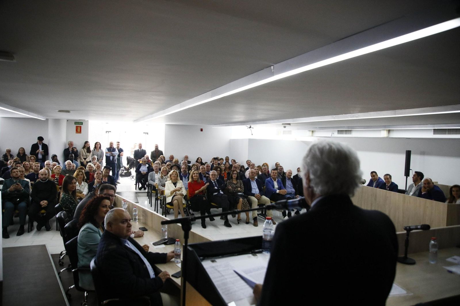 Las imágenes del nombramiento de hijo predilecto de Garrucha a José María Martínez de Haro