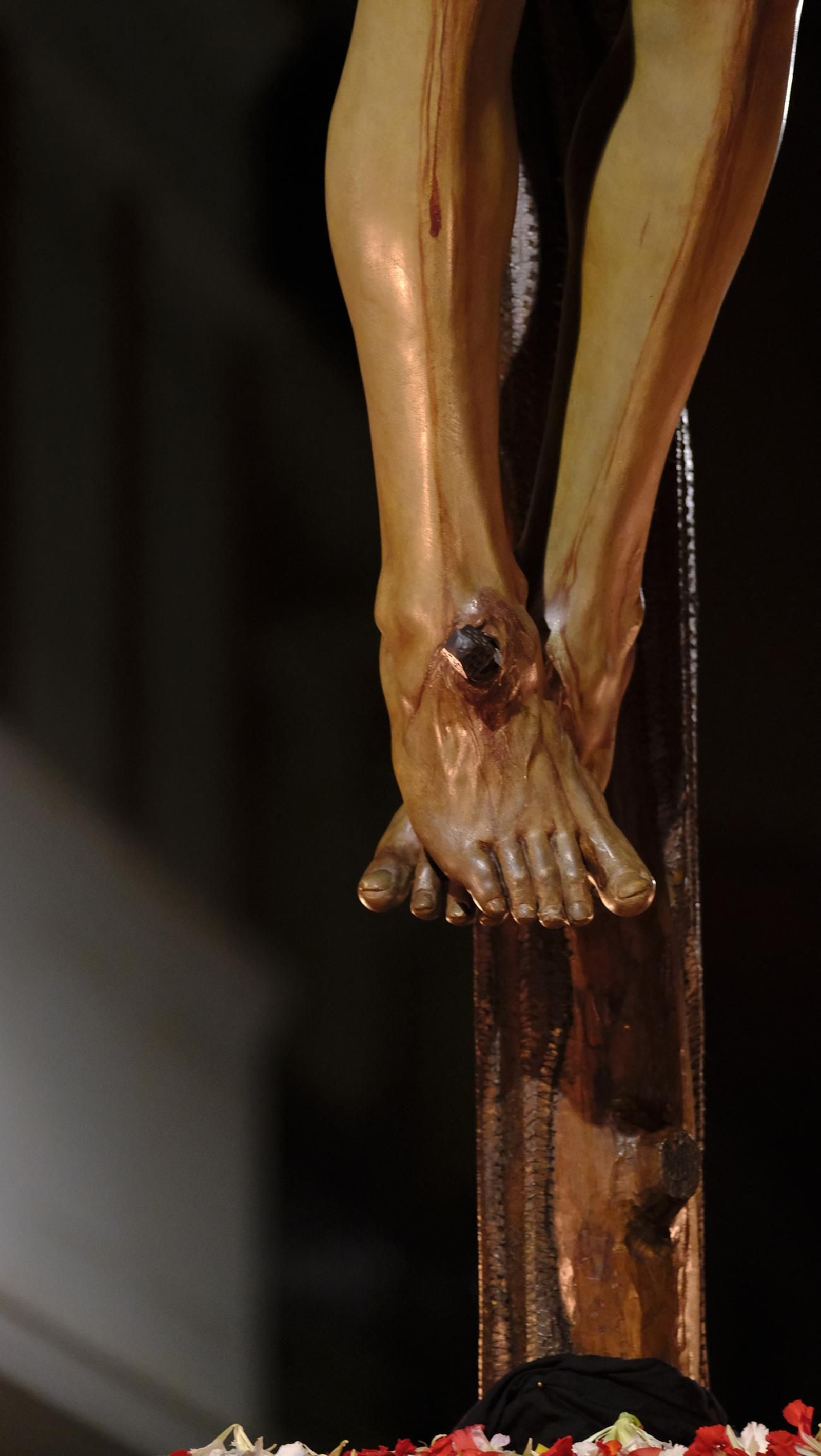 Las mejores imágenes de la Procesión del Perdón, en la noche del Martes Santo en Almería